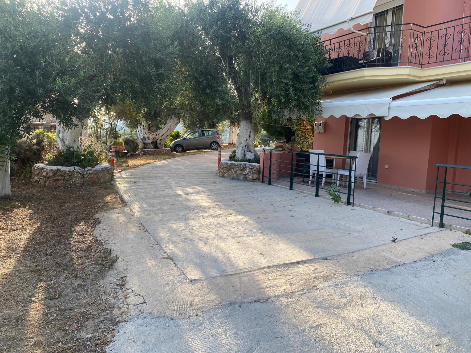 Villa Sarai Parga Exterior photo